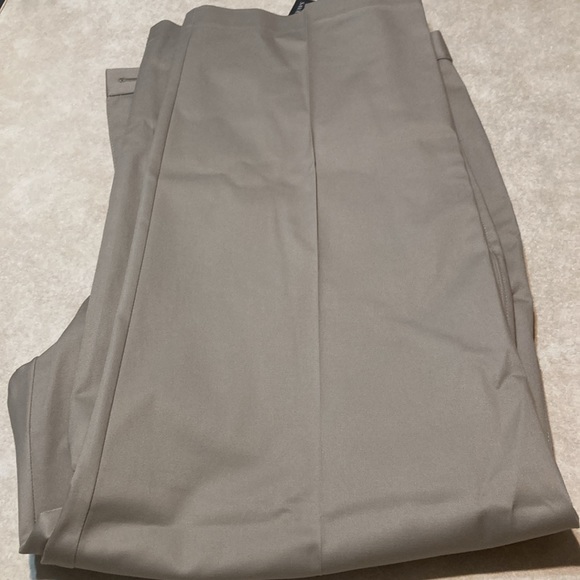 Men’s Khaki Pants - Picture 7 of 7